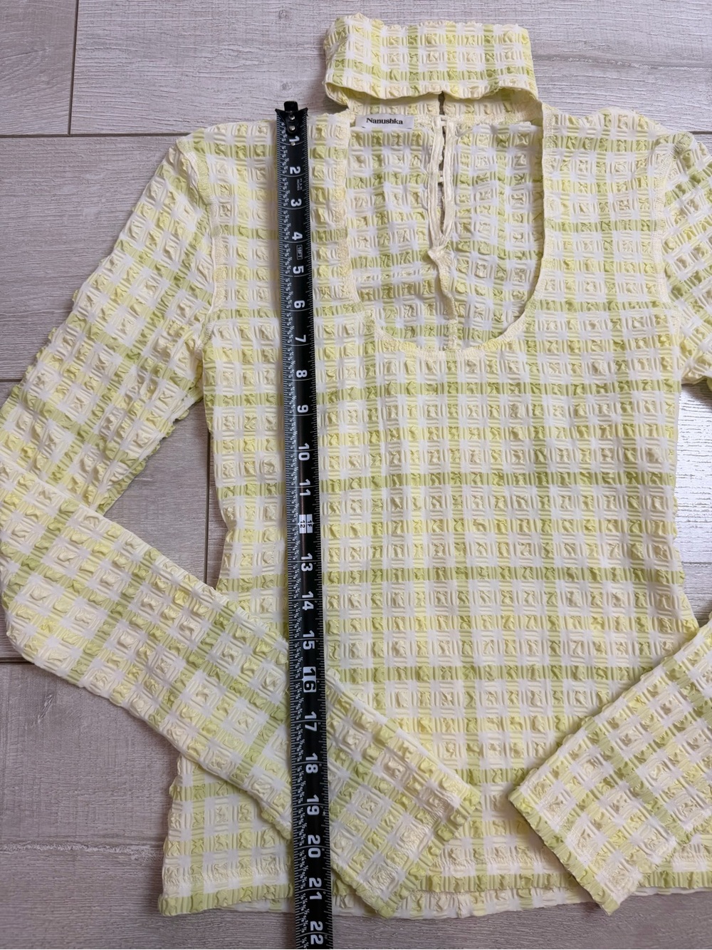 Nanushka Textured Checkerboard Mock Neck Top Size Small - Picture 6 of 7